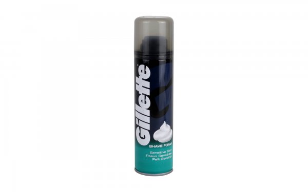 فوم اصلاح پوست‌های حساس ژیلت (Gillette) مقدار 200 میلی‌لیتر