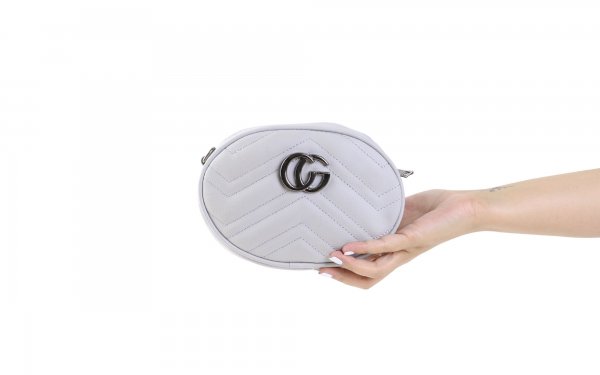 کیف طوسی بافت‌دار طرح گوچی