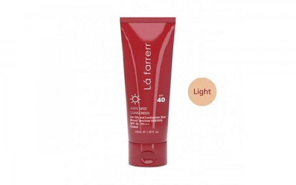 کرم ضد آفتاب و ضد لک SPF40 لافارر مناسب پوست چرب و مستعد آکنه رنگ روشن