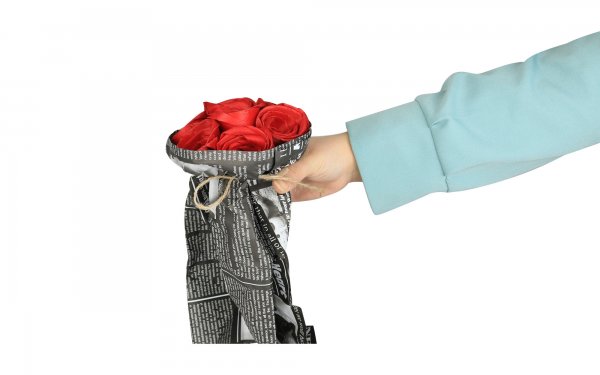 دسته گل رز کاغذی 7 عددی رنگ قرمز