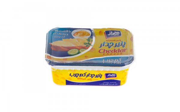 پنیر چدار کم‌چرب هراز مقدار 300 گرم   