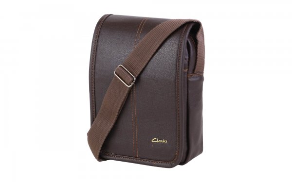 کیف قهوه‌ای تیره طرح کلارکس کد 3940