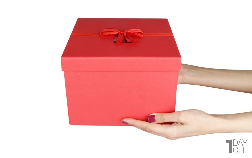 باکس هدیه مکعب مربع رنگ قرمز ابعاد 20x20x15 سانتی‌متر 